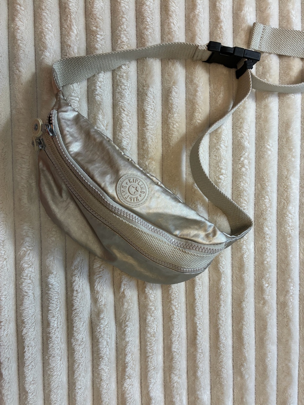 Kipling Metallic Champagne Fanny Pack | Waist Bag | GUC